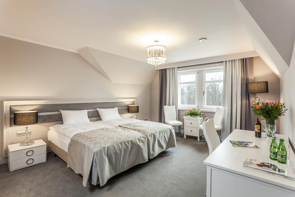 Palac Brzezno Spa & Golf Oborniki Śląskie Rom bilde