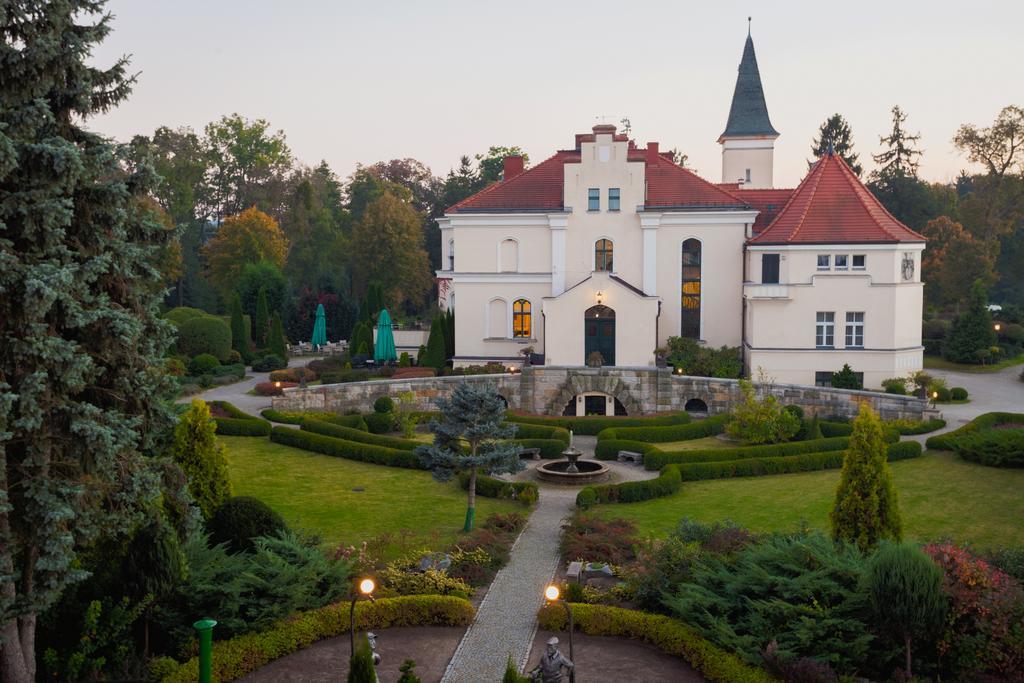 Palac Brzezno Spa & Golf Oborniki Śląskie Eksteriør bilde